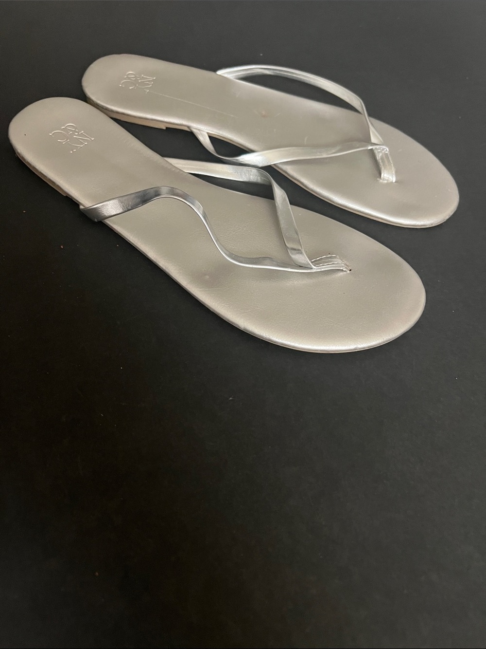 New York & Company Silver Metallic Thin-Strap Flip Flop Sandals